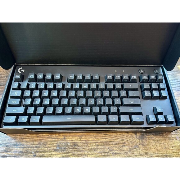 Logitech G PRO Mechanical Gaming Keyboard Portable Tenkeyless RGB Backlit Keys - Picture 7 of 8